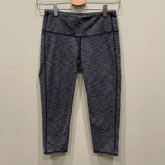 Athleta Marled Gray Crop Leggings - Size: Small - Picture 1 of 6